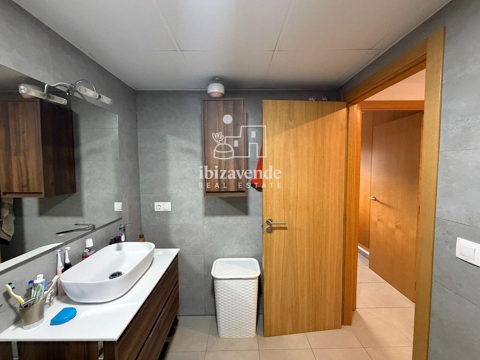 2 chambre Appartement à vendre à Sant Antoni de Portmany avec piscine garage - 610 000 € (Ref: 10034389)