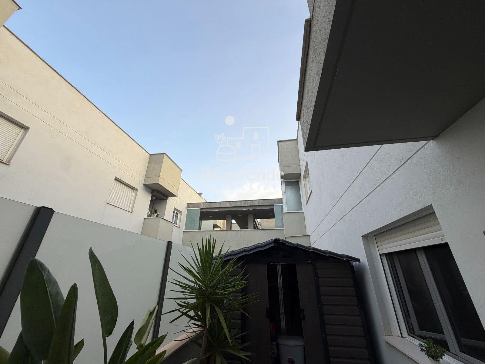 2 chambre Appartement à vendre à Sant Antoni de Portmany avec piscine garage - 610 000 € (Ref: 10034389)