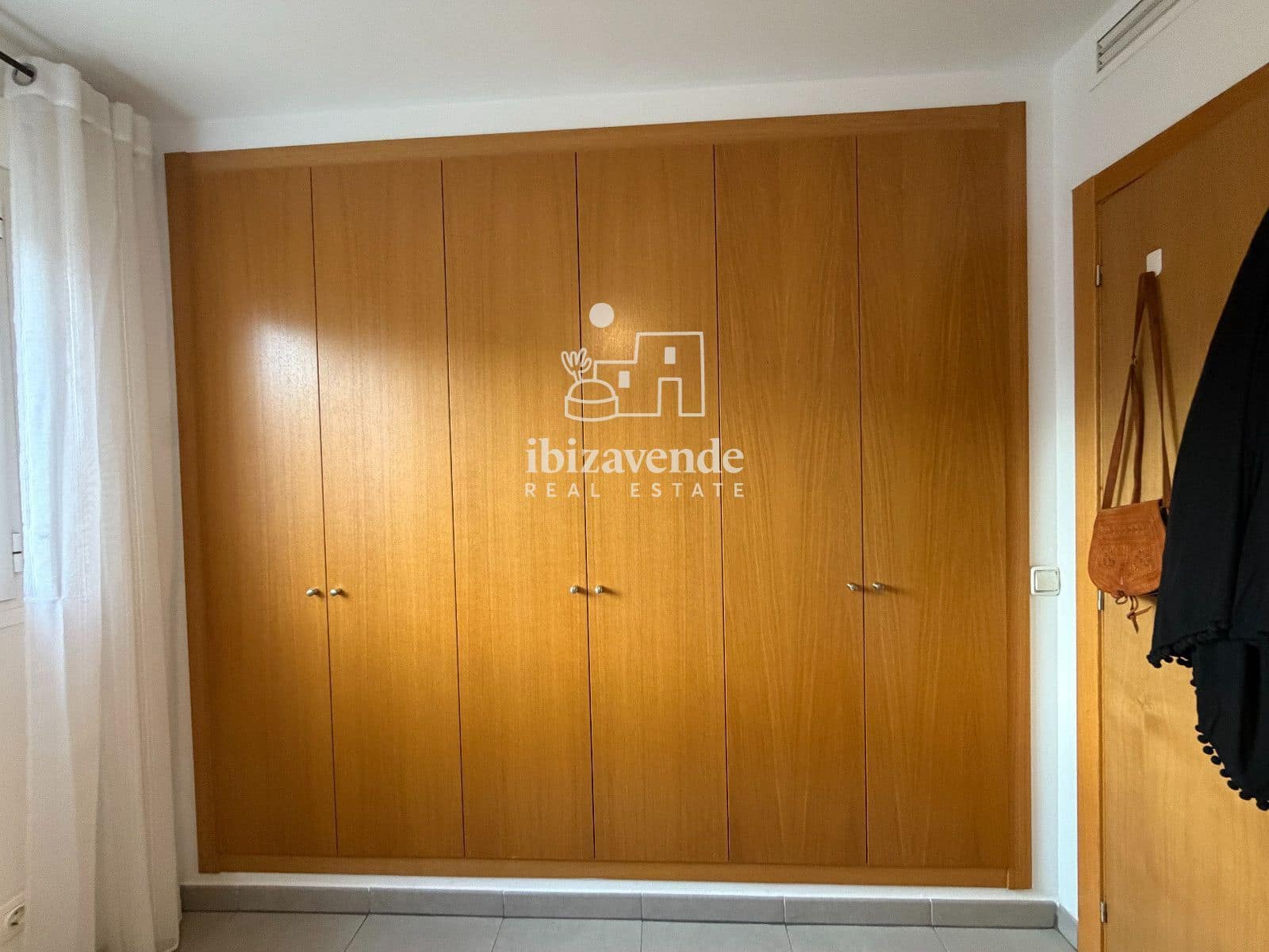 2 chambre Appartement à vendre à Sant Antoni de Portmany avec piscine garage - 610 000 € (Ref: 10034389)
