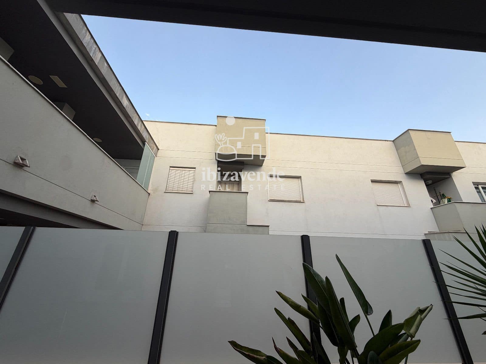 2 chambre Appartement à vendre à Sant Antoni de Portmany avec piscine garage - 610 000 € (Ref: 10034389)