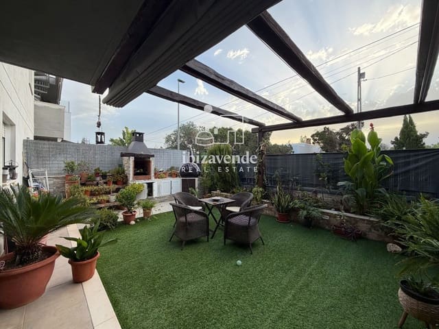 2 chambre Appartement à vendre à Sant Antoni de Portmany avec piscine garage - 610 000 € (Ref: 10034389)