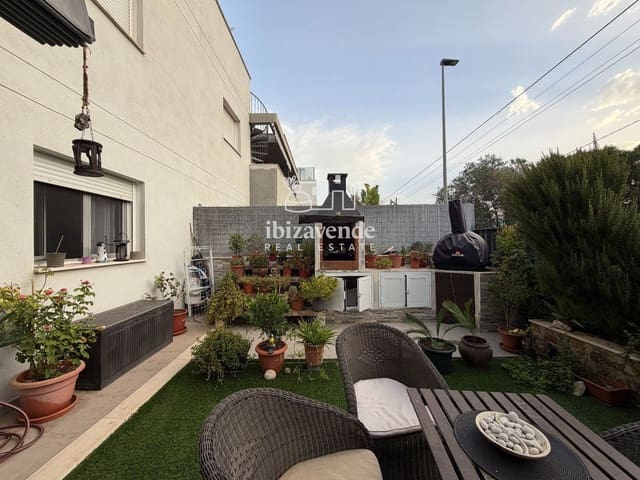 2 chambre Appartement à vendre à Sant Antoni de Portmany avec piscine garage - 610 000 € (Ref: 10034389)