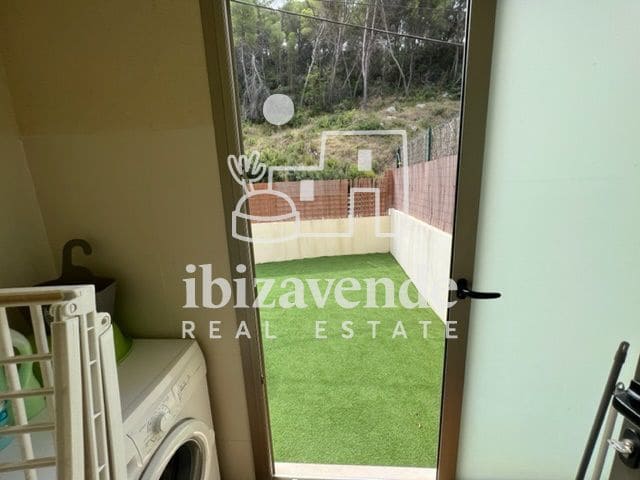 3 bedroom Flat for rent in Cala Llonga with garage - € 2,000 (Ref: 10035702)