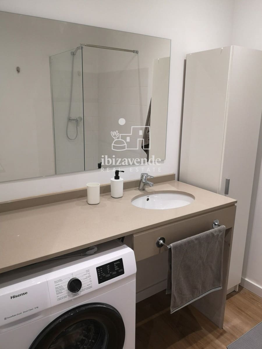 2 sovrum Lägenhet att hyra i Ibiza stad - 1 300 € (Ref: 10035703)