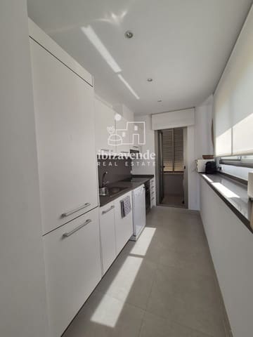 2 sypialnia Penthouse do wynajęcia w Cala Tarida, San Jose / Sant Josep de Sa Talaia z basenem garażem - 2 200 € (Ref: 10041833)