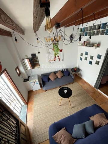 2 makuuhuone Asunto vuokrattavana paikassa Ibiza kaupunki - 2 500 € (Ref: 10041992)