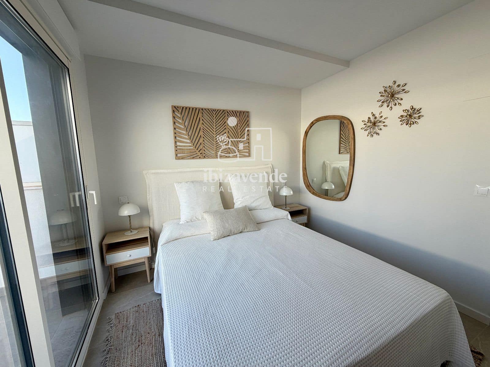 3 Zimmer Wohnung zu vermieten in Ibiza / Eivissa Stadt mit Pool Garage - 3.300 € (Ref: 10051976)