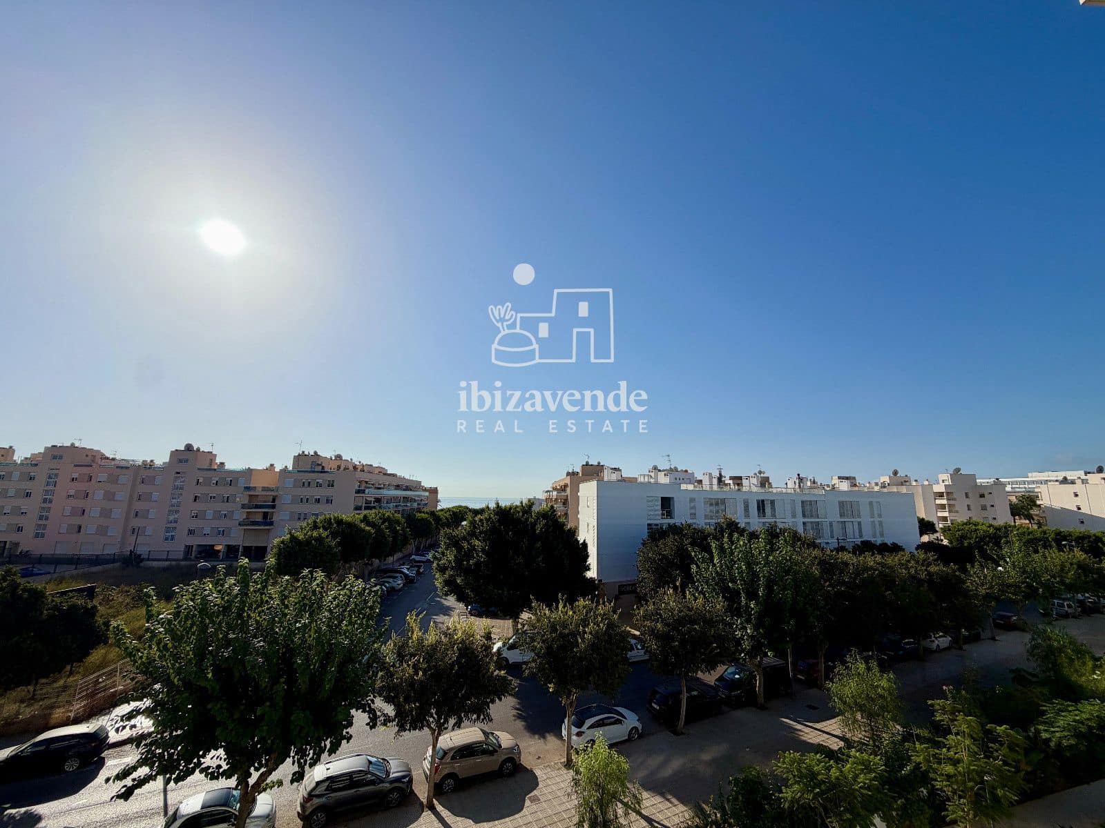 3 Zimmer Wohnung zu vermieten in Ibiza / Eivissa Stadt mit Pool Garage - 3.300 € (Ref: 10051976)