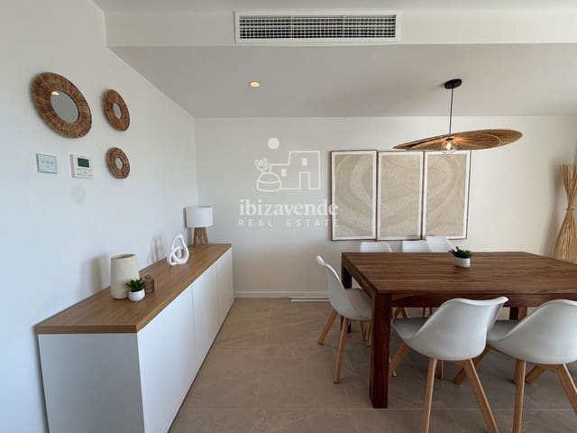 3 soverom Leilighet til leie i Ibiza by med svømmebasseng garasje - € 3 300 (Ref: 10051976)
