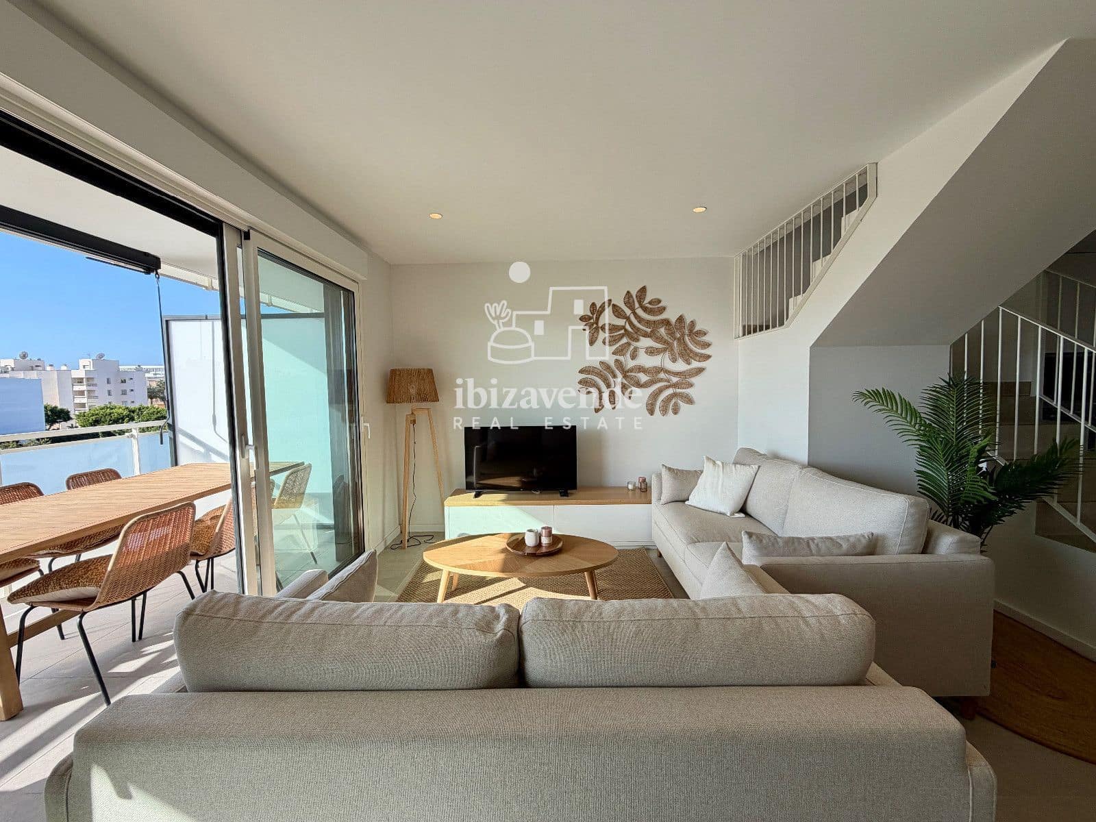 3 Zimmer Wohnung zu vermieten in Ibiza / Eivissa Stadt mit Pool Garage - 3.300 € (Ref: 10051976)