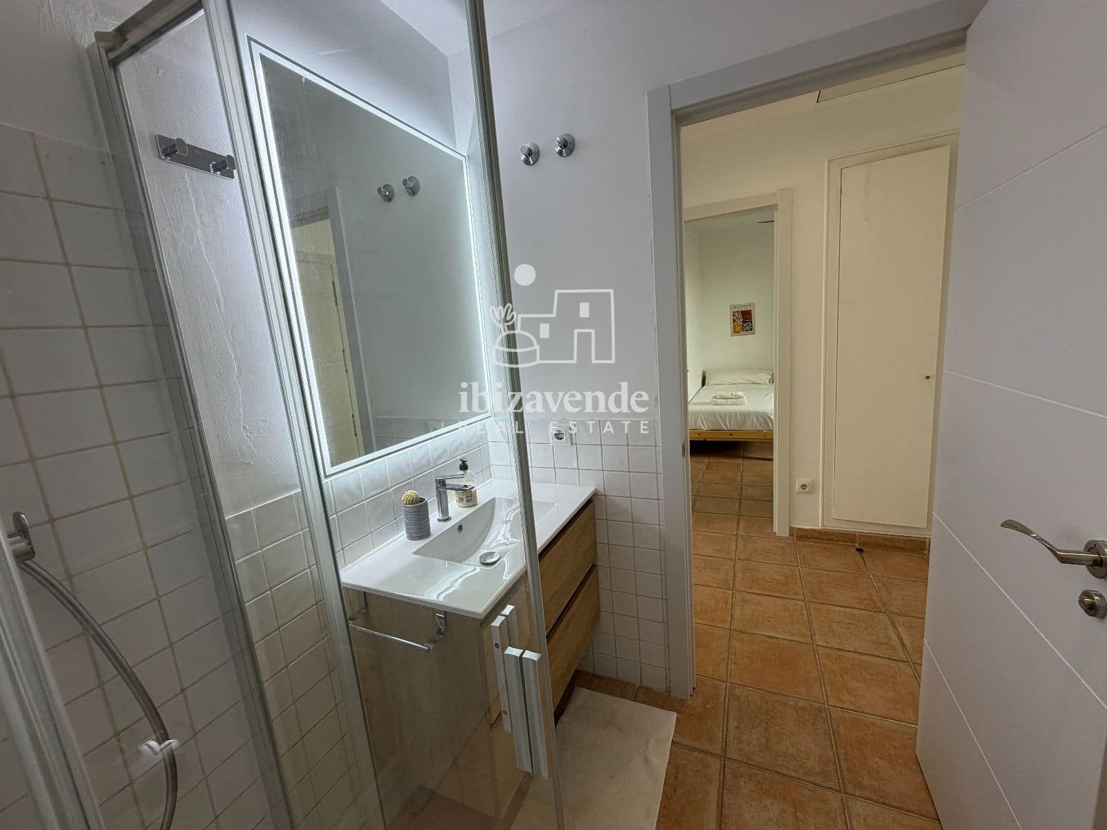 2 soverom Leilighet til leie i Santa Eulalia / Santa Eularia med svømmebasseng garasje - € 2 800 (Ref: 10054286)
