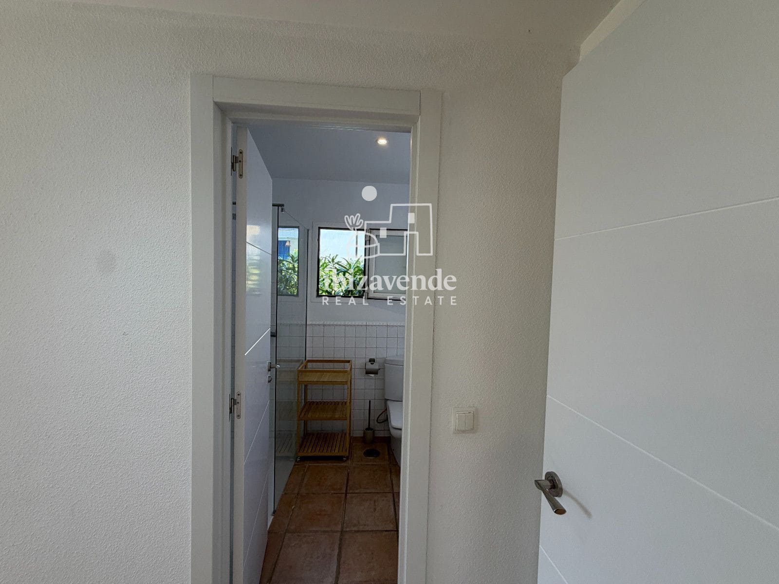 2 soverom Leilighet til leie i Santa Eulalia / Santa Eularia med svømmebasseng garasje - € 2 800 (Ref: 10054286)