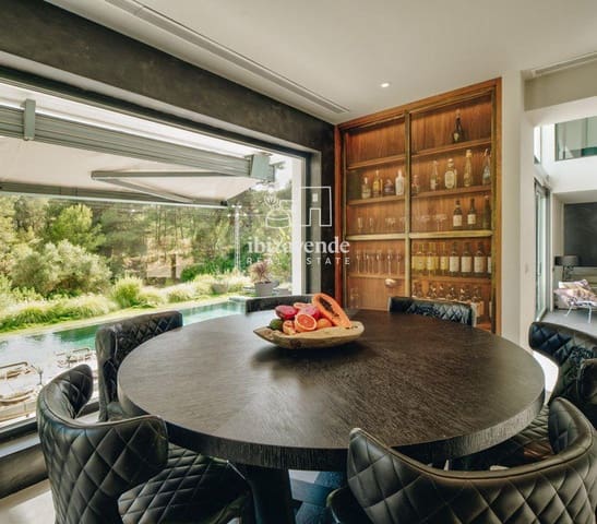 6 bedroom Villa for sale in Santa Gertrudis de Fruitera, Santa Eulalia / Santa Eularia with pool garage - € 5,300,000 (Ref: 10060605)
