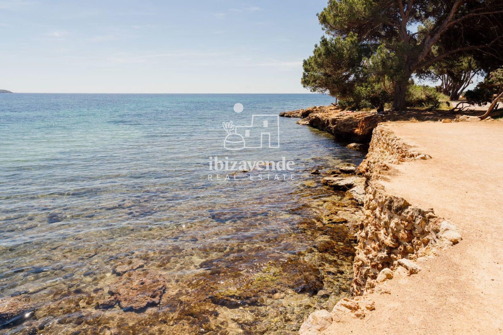 3 Zimmer Wohnung zu verkaufen in Santa Eulalia / Santa Eularia mit Pool Garage - 775.000 € (Ref: 10062852)