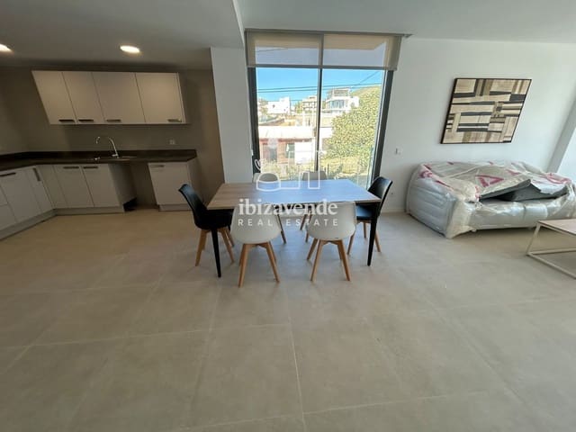 Ático de 3 habitaciones en Ibiza / Eivissa ciudad en alquiler con garaje - 3.300 € (Ref: 10076657)