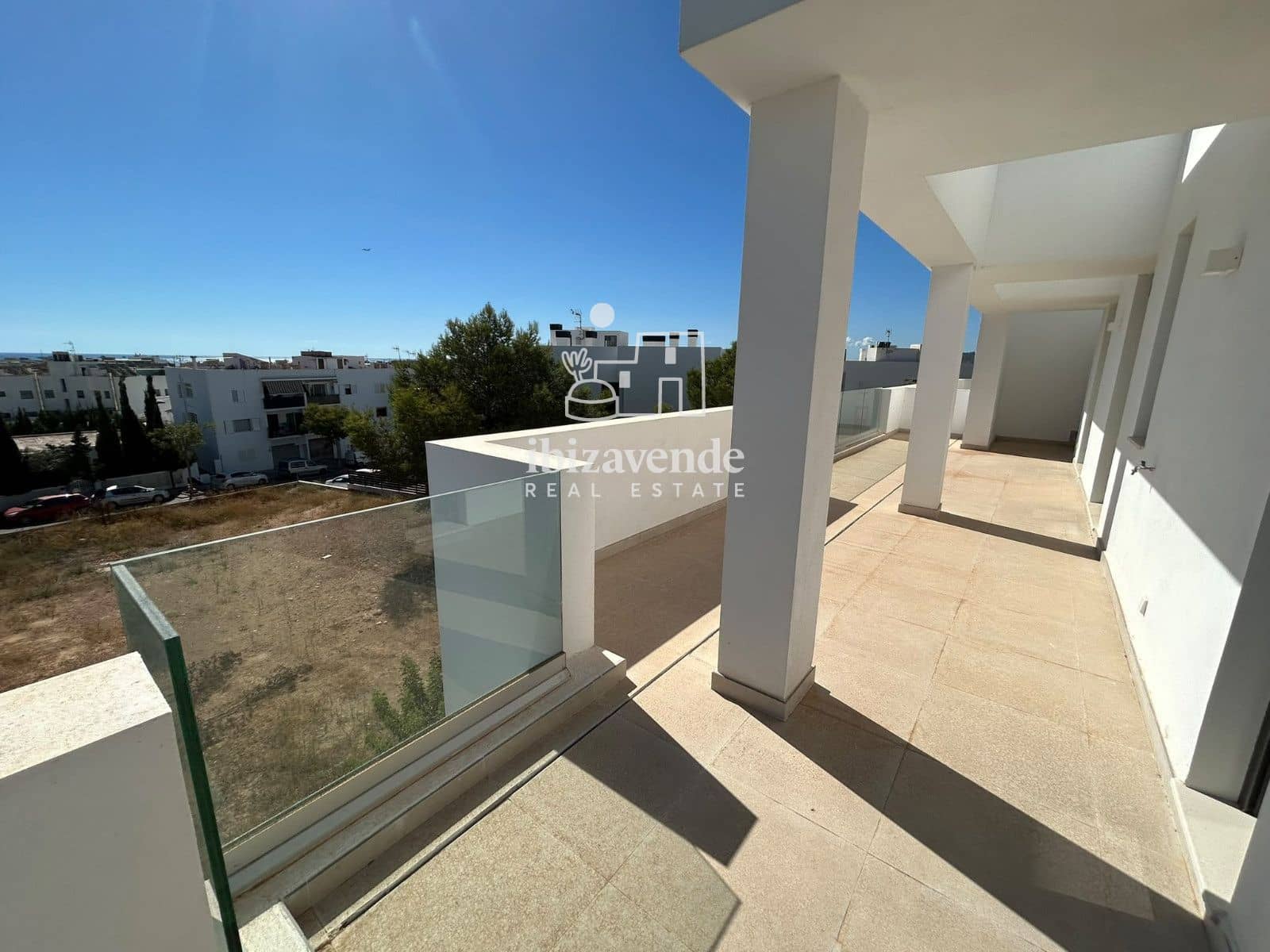 3 soverom Penthouse til leie i Ibiza by med garasje - € 3 300 (Ref: 10076657)