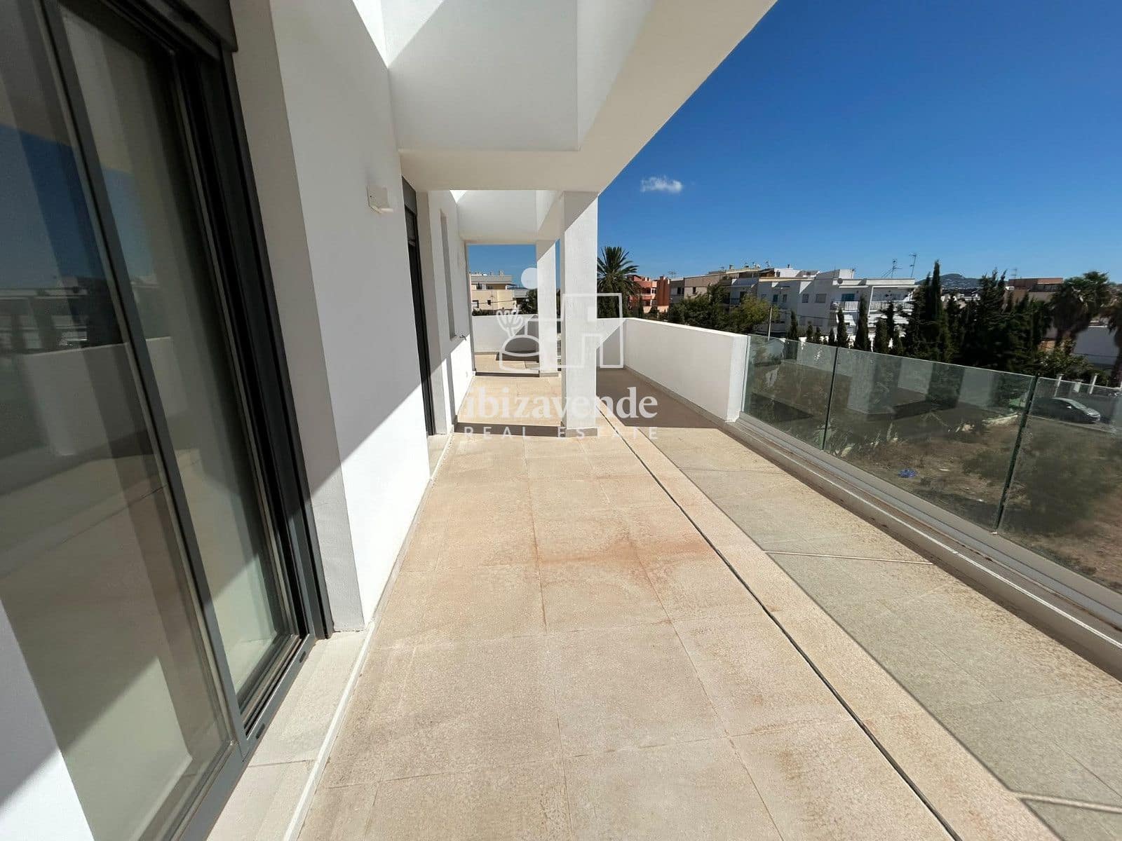 3 soverom Penthouse til leie i Ibiza by med garasje - € 3 300 (Ref: 10076657)