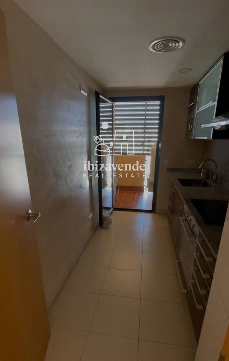 3 bedroom Penthouse for rent in Ibiza / Eivissa town with pool garage - € 2,000 (Ref: 10076937)