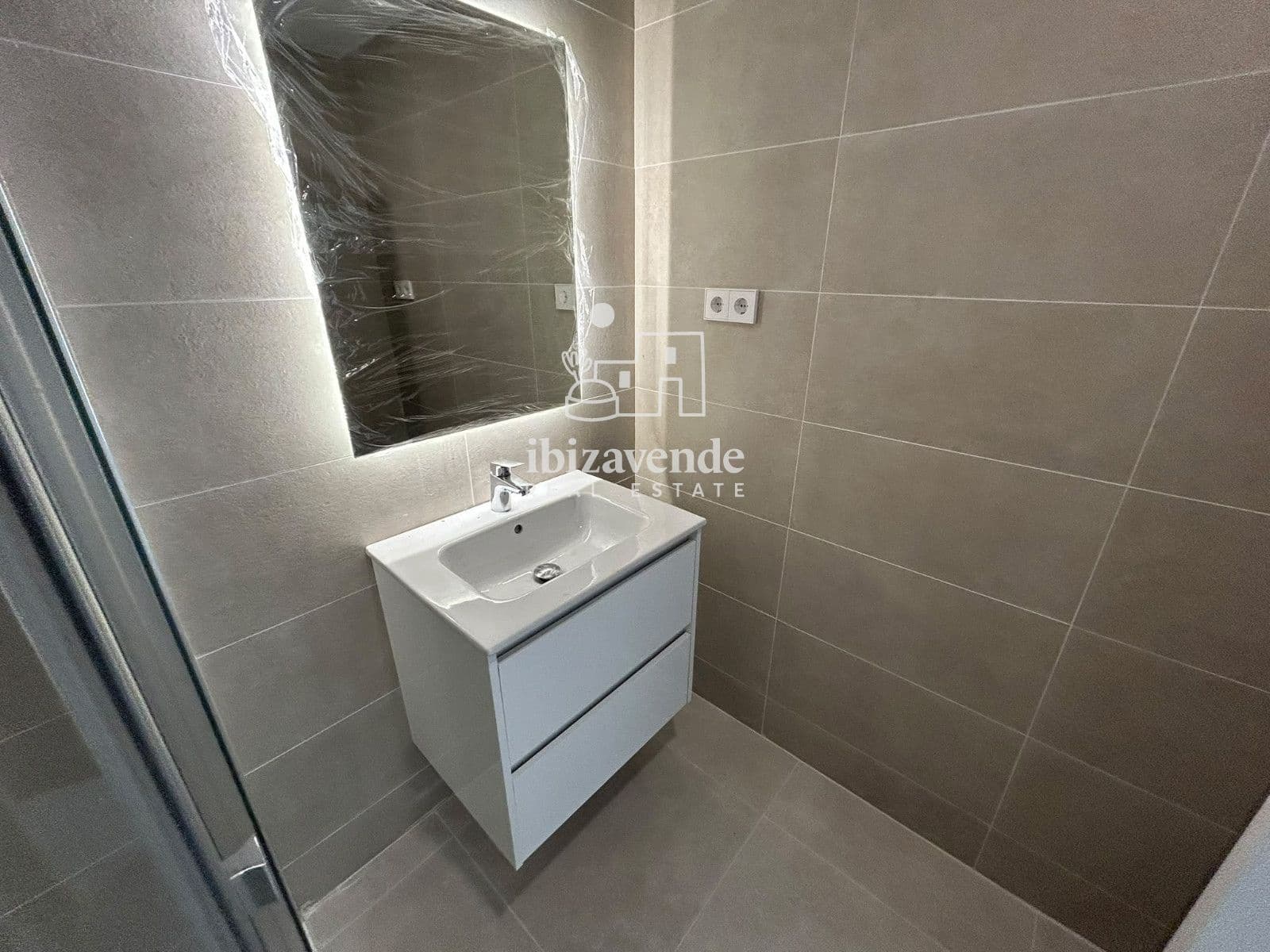 Appartement de 3 chambres à louer à Ibiza ville avec garage - 2 800 € (Ref: 10078659)