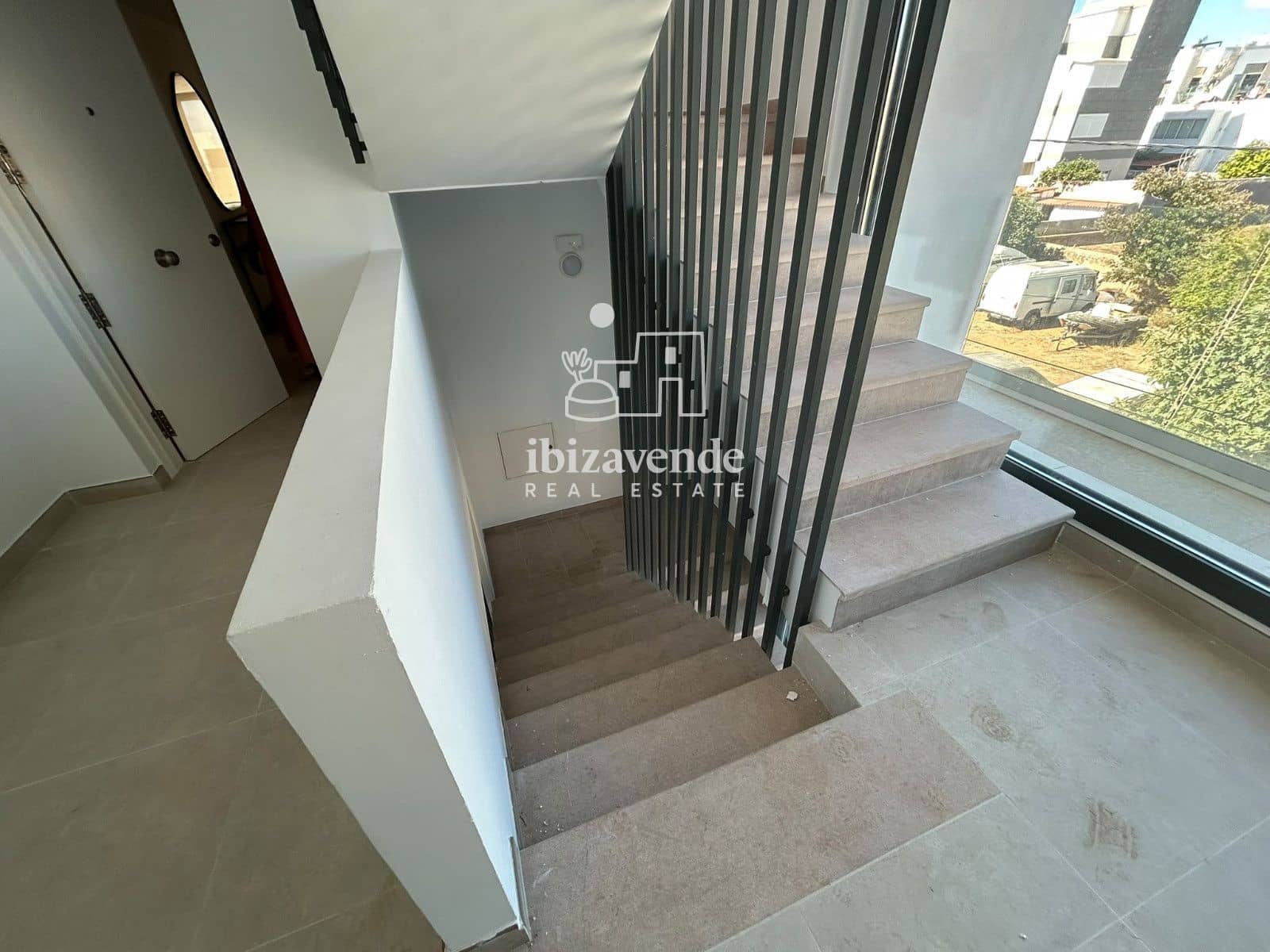 Appartement de 3 chambres à louer à Ibiza ville avec garage - 2 800 € (Ref: 10078659)