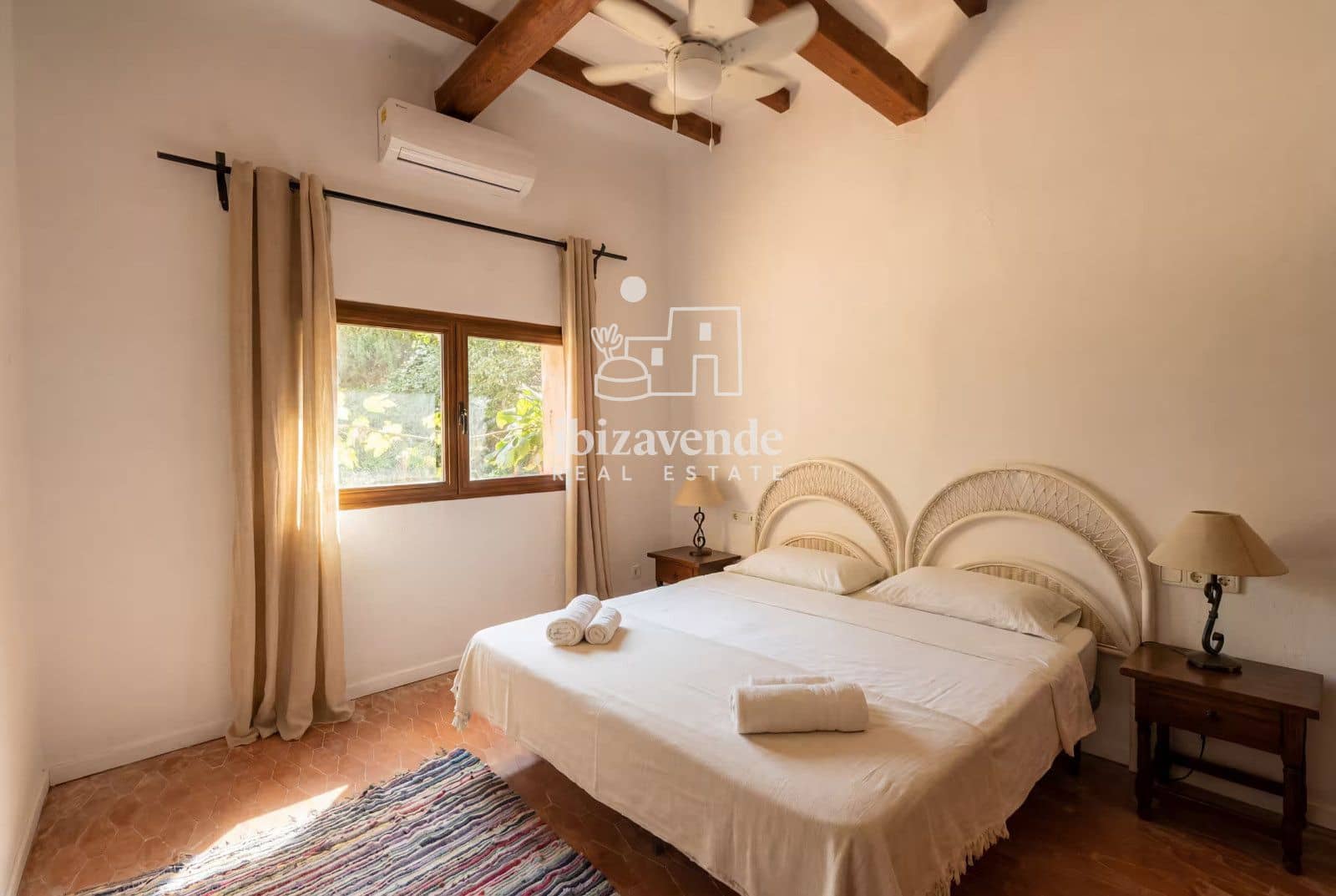 6 sypialnia Willa do wynajęcia w Santa Eulalia / Santa Eularia z basenem - 7 500 € (Ref: 10081794)
