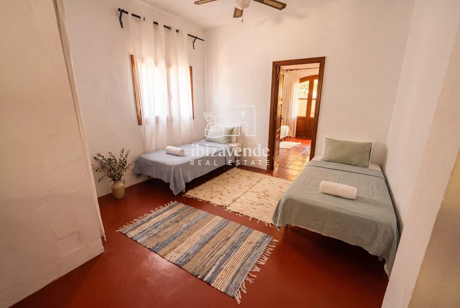 6 sypialnia Willa do wynajęcia w Santa Eulalia / Santa Eularia z basenem - 7 500 € (Ref: 10081794)