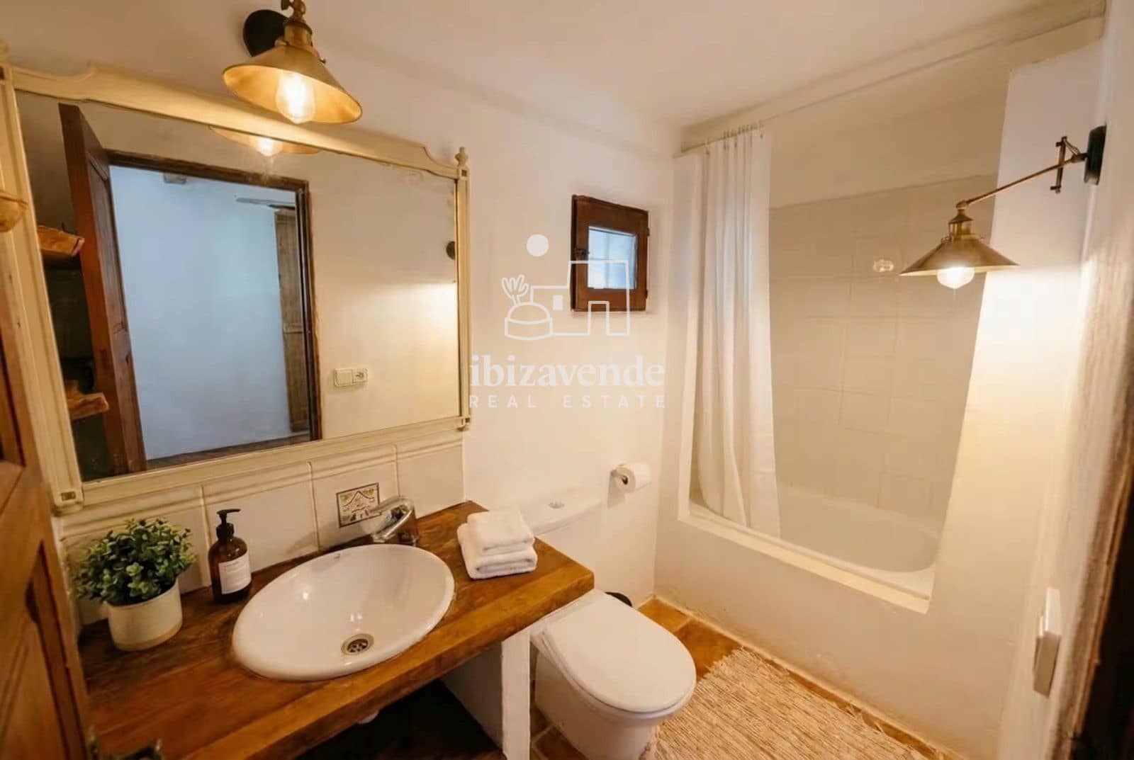 6 sypialnia Willa do wynajęcia w Santa Eulalia / Santa Eularia z basenem - 7 500 € (Ref: 10081794)