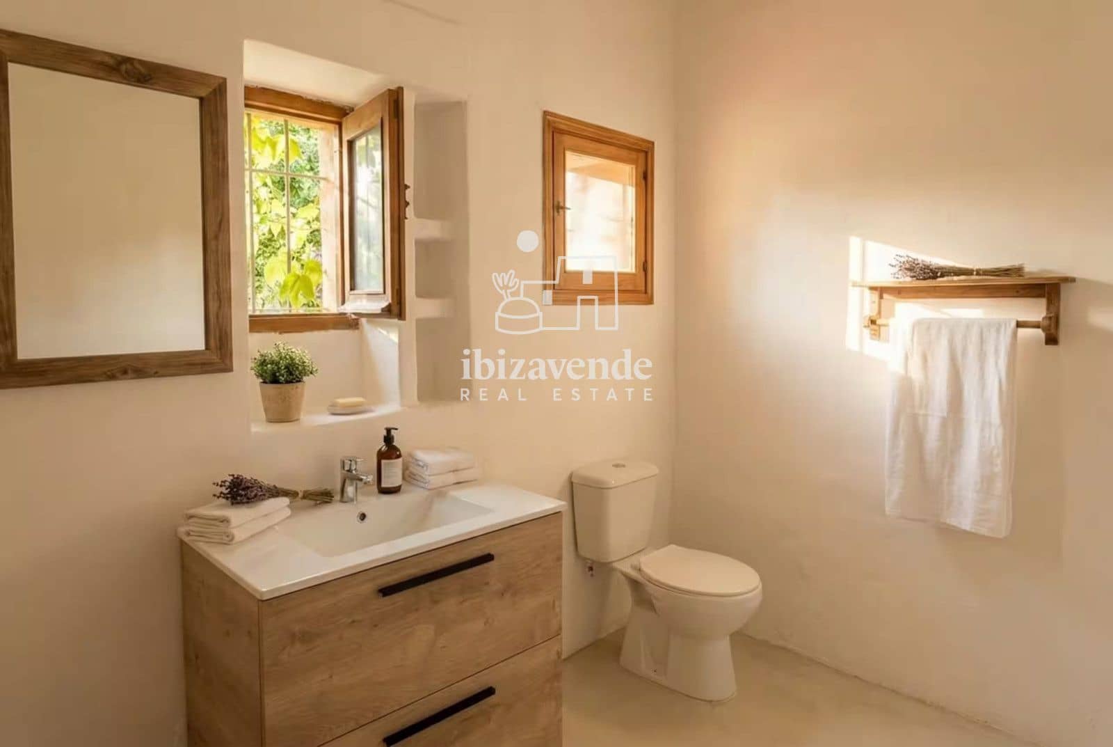 6 sypialnia Willa do wynajęcia w Santa Eulalia / Santa Eularia z basenem - 7 500 € (Ref: 10081794)