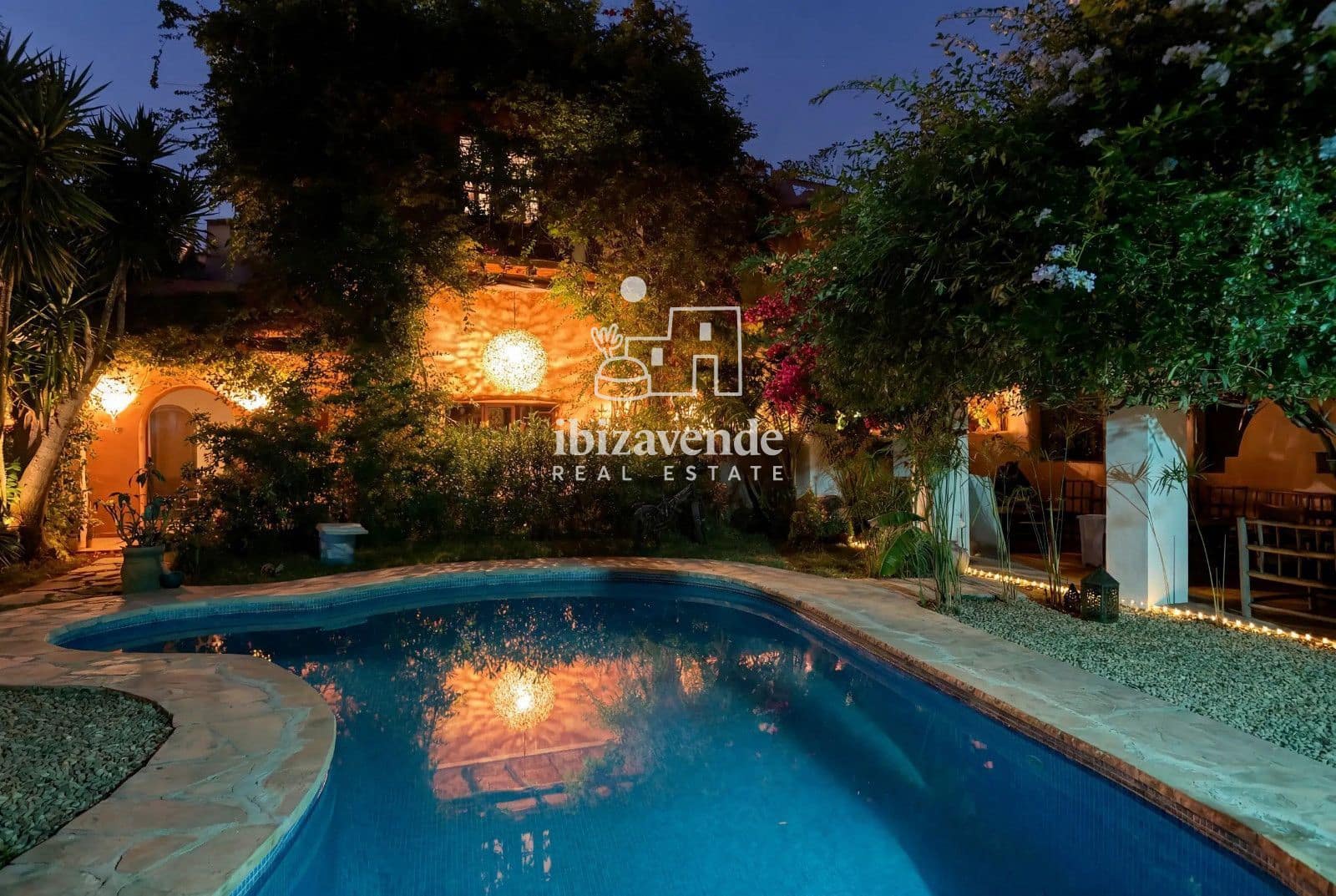 6 sypialnia Willa do wynajęcia w Santa Eulalia / Santa Eularia z basenem - 7 500 € (Ref: 10081794)