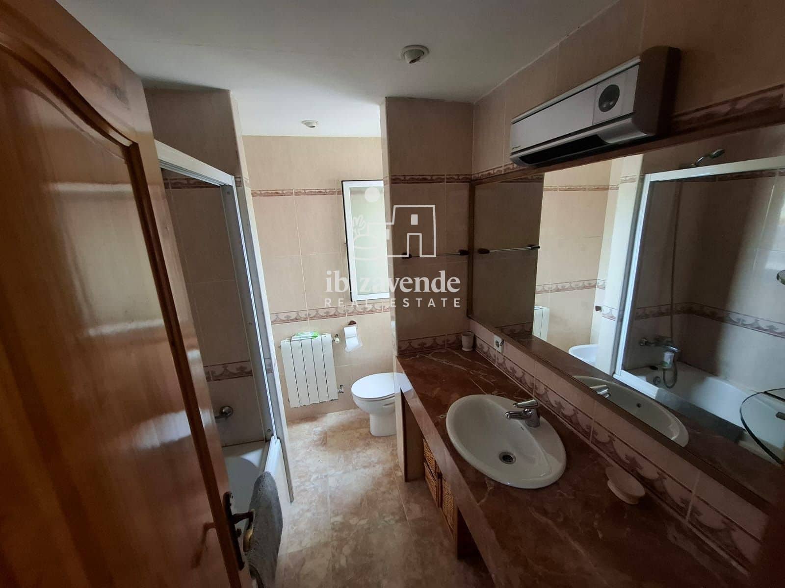 Piso de 2 habitaciones en Sant Antoni de Portmany en venta - 480.000 € (Ref: 10093705)