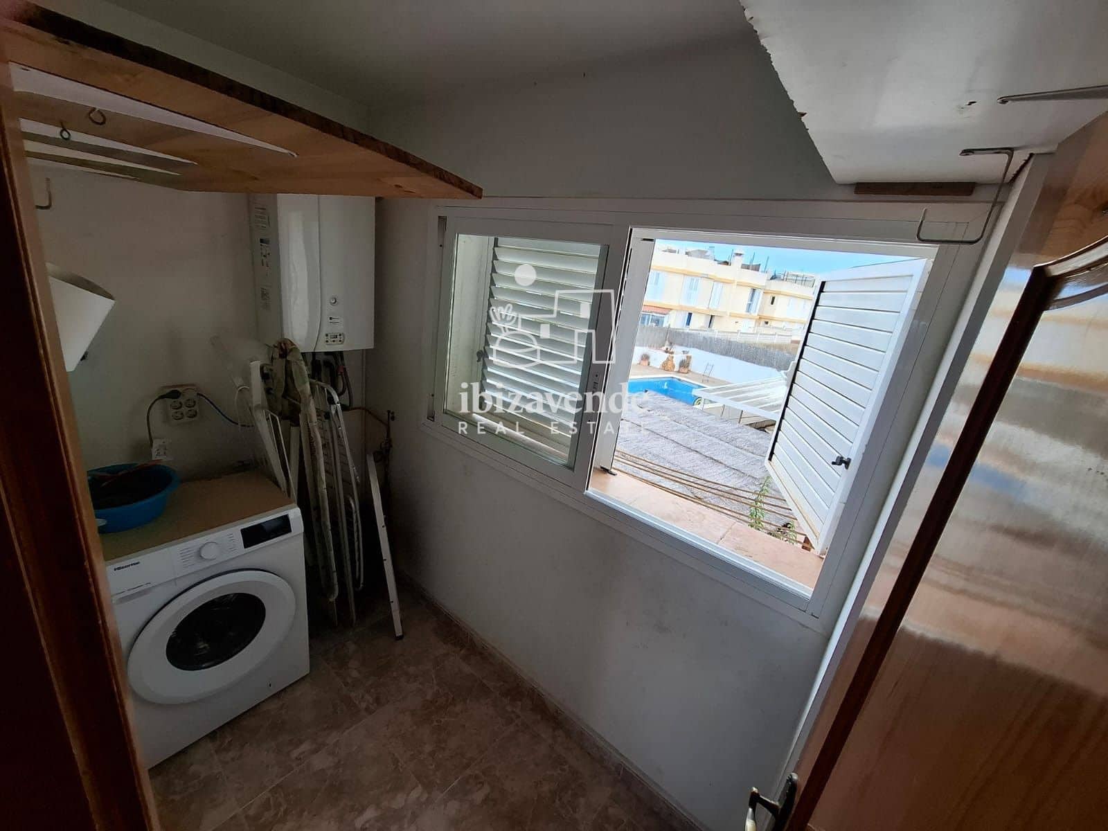 Piso de 2 habitaciones en Sant Antoni de Portmany en venta - 480.000 € (Ref: 10093705)