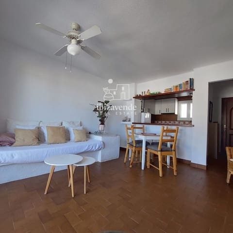 Appartement de 2 chambres à louer à Santa Eulalia / Santa Eularia avec piscine - 1 750 € (Ref: 10106443)