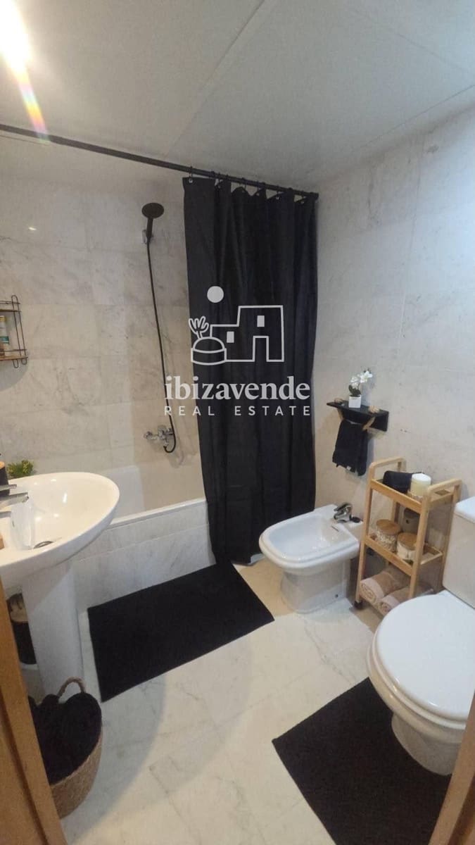1 quarto Apartamento para venda em Cala d'en Bou com piscina garagem - 420 000 € (Ref: 10124994)