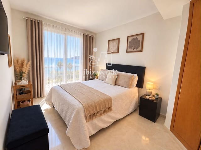 1 quarto Apartamento para venda em Cala d'en Bou, San Jose / Sant Josep de Sa Talaia com piscina garagem - 420 000 € (Ref: 10124994)