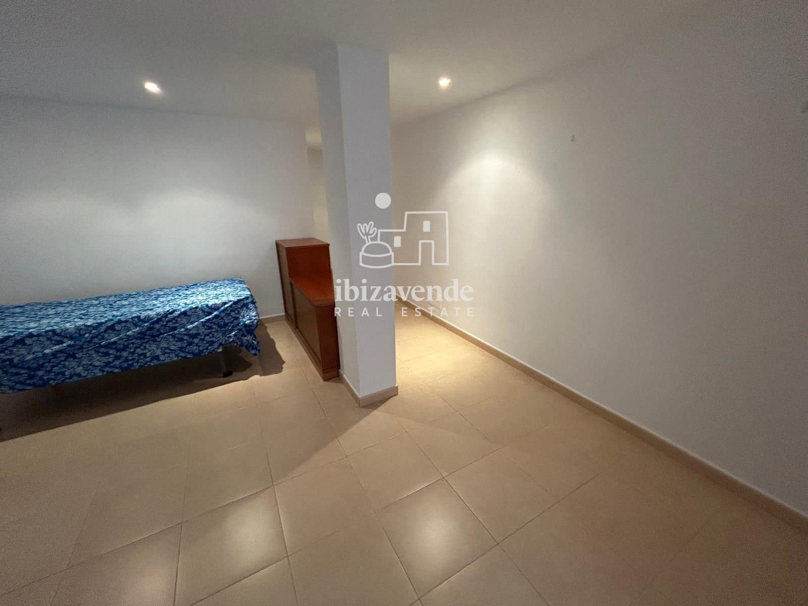 2 bedroom Townhouse for rent in Sant Antoni de Portmany with pool garage - € 2,250 (Ref: 10130378)
