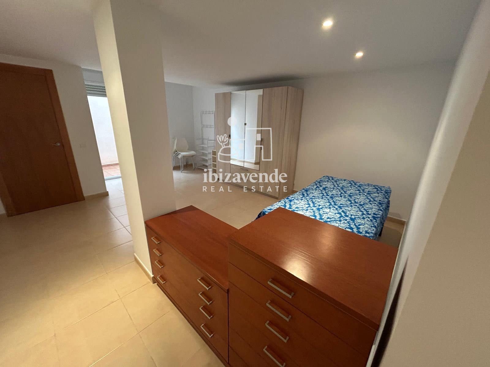 2 bedroom Townhouse for rent in Sant Antoni de Portmany with pool garage - € 2,250 (Ref: 10130378)