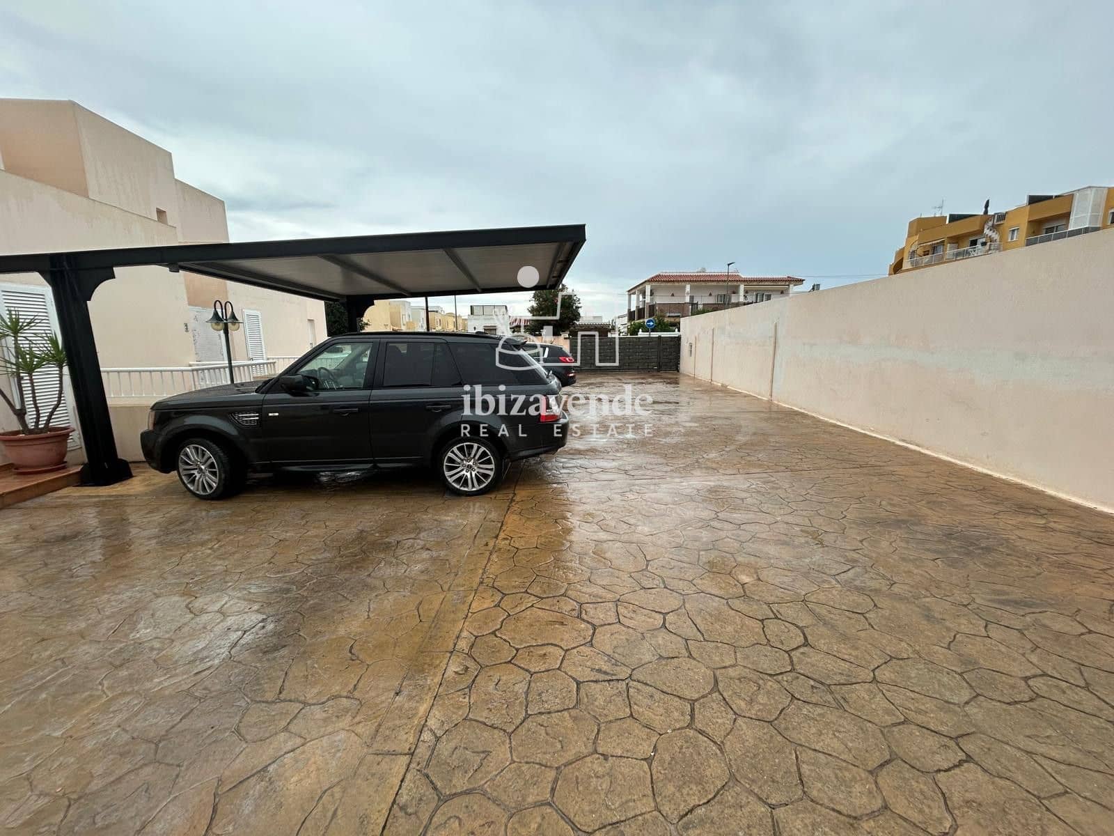 2 bedroom Townhouse for rent in Sant Antoni de Portmany with pool garage - € 2,250 (Ref: 10130378)