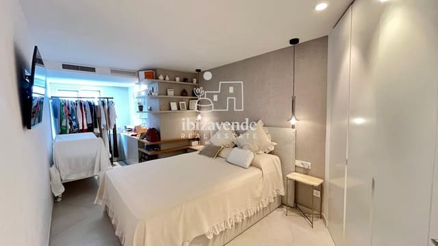 1 sypialnia Mieszkanie na sprzedaż w Miasto Ibiza / Eivissa z basenem - 580 000 € (Ref: 10130379)