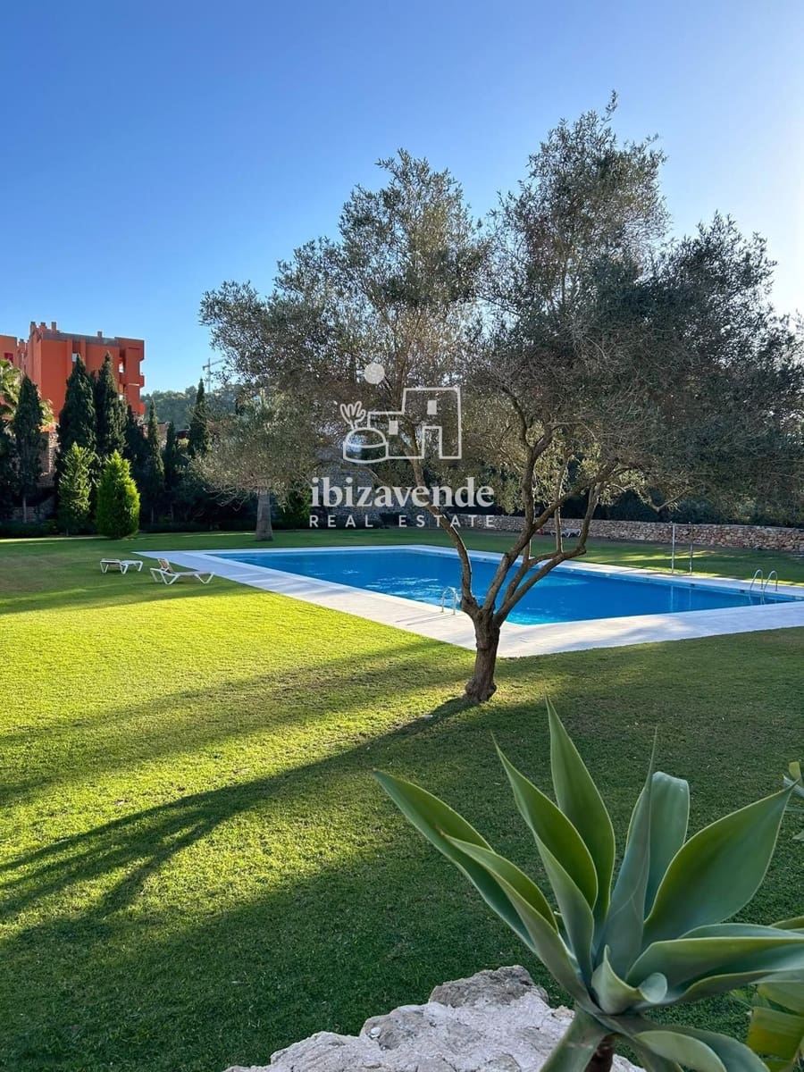 2 quarto Apartamento para venda em Roca Llisa com piscina garagem - 750 000 € (Ref: 10130607)