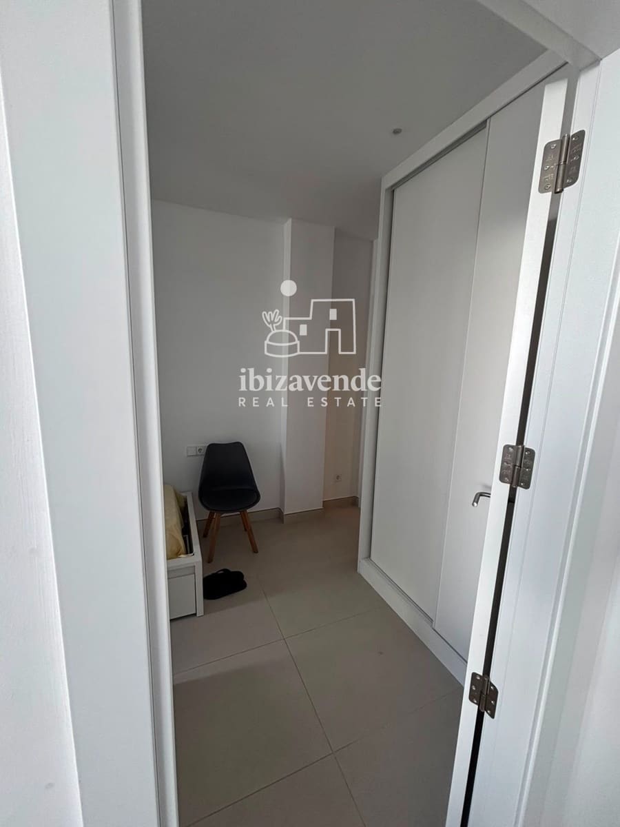 Appartement de 3 chambres à louer à Sant Antoni de Portmany - 1 500 € (Ref: 10130730)