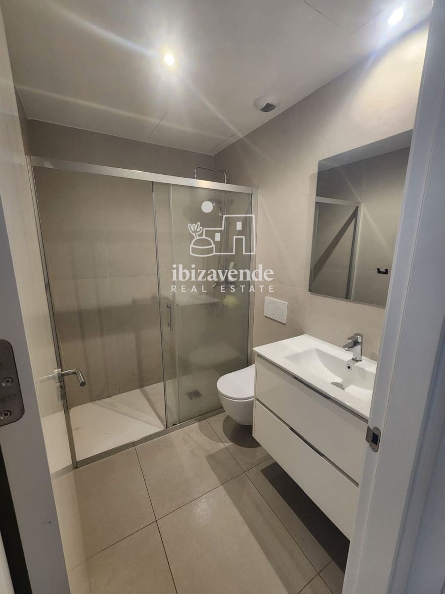 Appartement de 3 chambres à louer à Sant Antoni de Portmany - 1 500 € (Ref: 10130730)