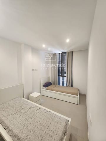 Appartement de 3 chambres à louer à Sant Antoni de Portmany - 1 500 € (Ref: 10130730)