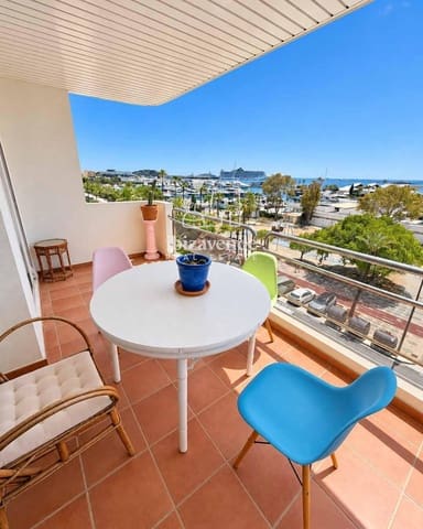 Piso de 2 habitaciones en Ibiza / Eivissa ciudad en venta con piscina - 1.100.000 € (Ref: 10133477)