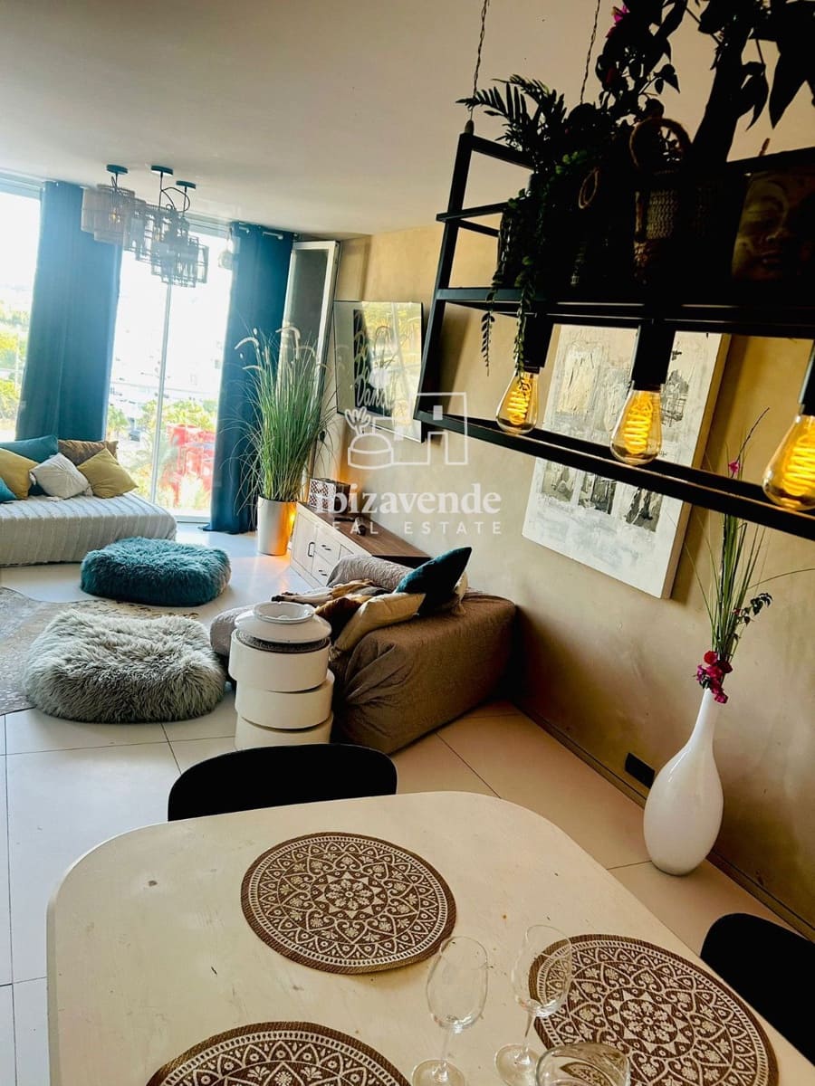 2 soverom Leilighet til salgs i Ibiza by med svømmebasseng - € 586 000 (Ref: 10134839)