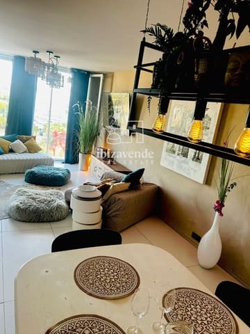 2 soverom Leilighet til salgs i Ibiza by med svømmebasseng - € 586 000 (Ref: 10134839)