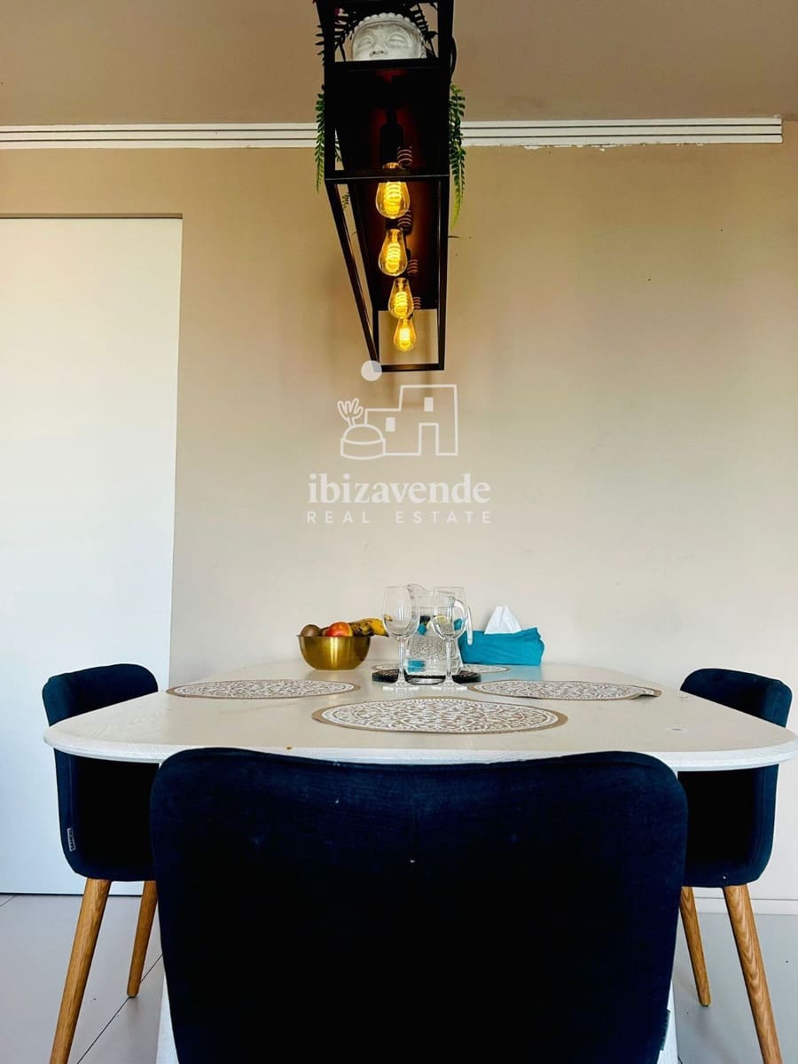 2 soverom Leilighet til salgs i Ibiza by med svømmebasseng - € 586 000 (Ref: 10134839)
