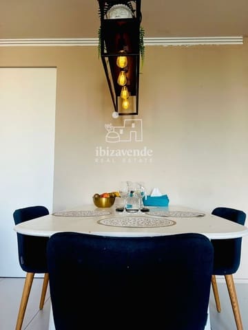 2 soverom Leilighet til salgs i Ibiza by med svømmebasseng - € 586 000 (Ref: 10134839)