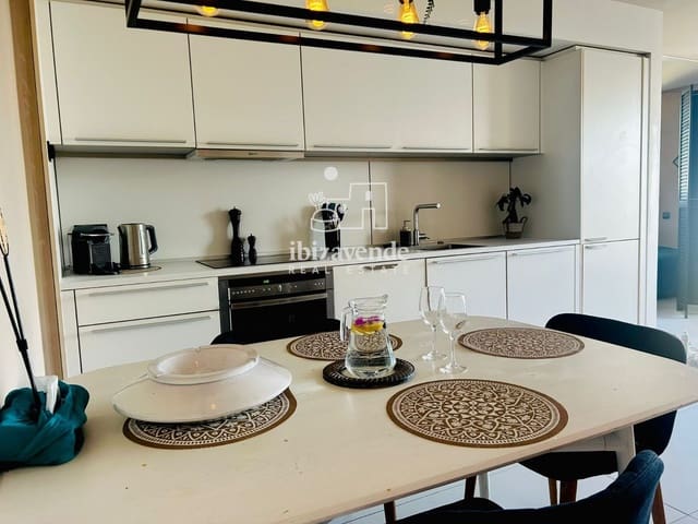2 soverom Leilighet til salgs i Ibiza by med svømmebasseng - € 586 000 (Ref: 10134839)