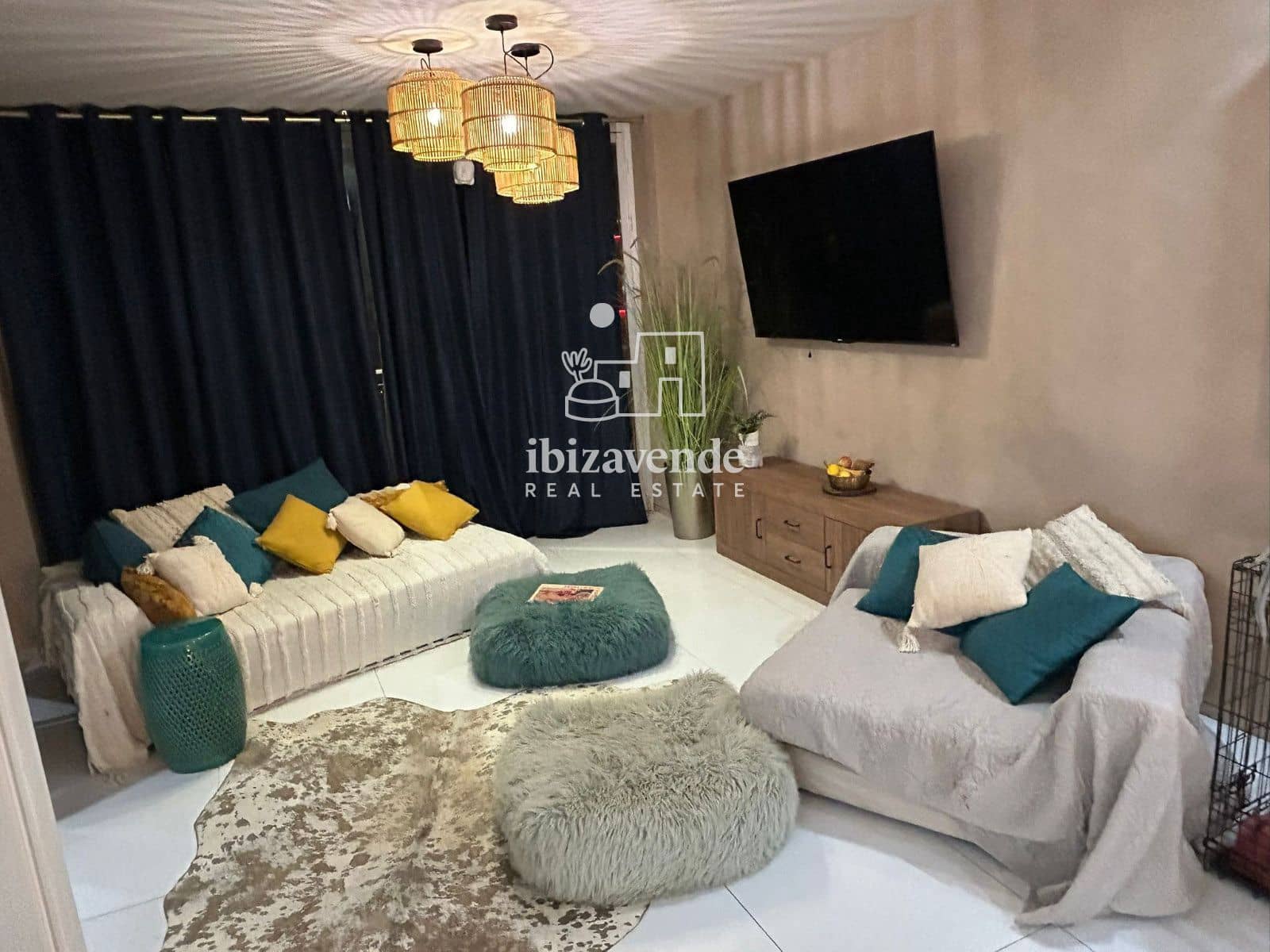 2 soverom Leilighet til salgs i Ibiza by med svømmebasseng - € 586 000 (Ref: 10134839)