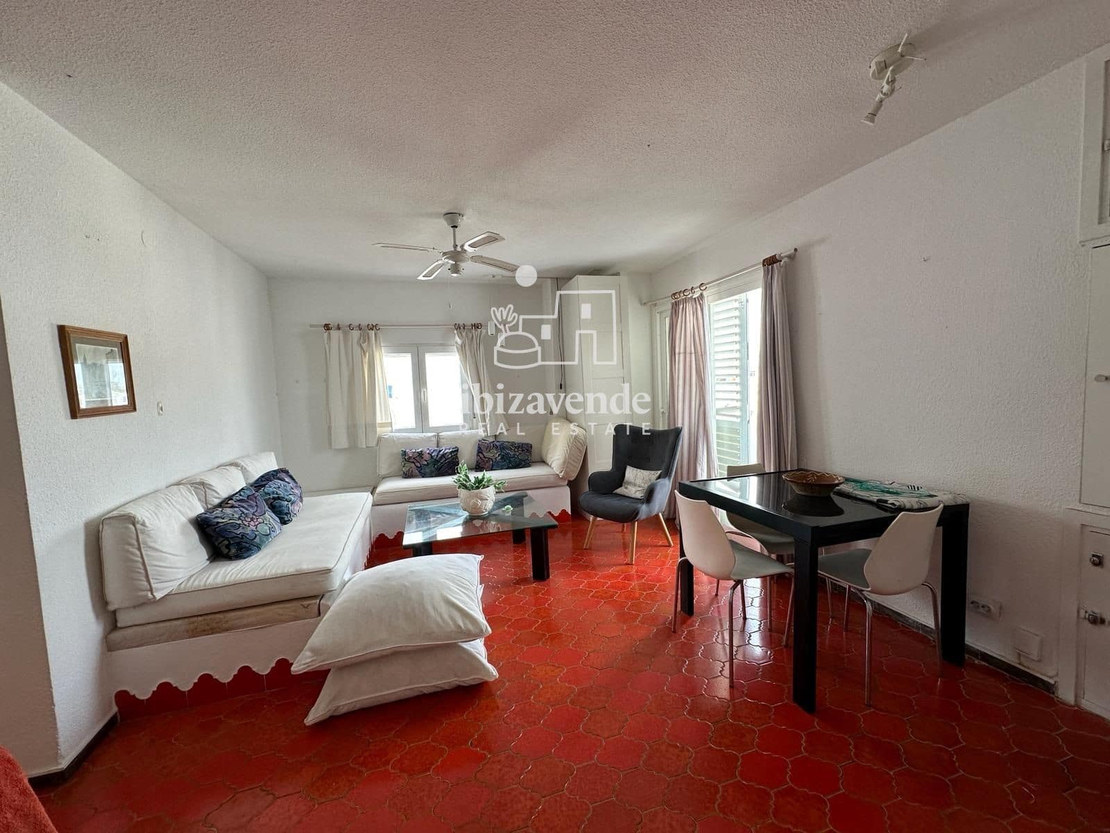 1 soveværelse Penthouse til leje i Santa Eulalia / Santa Eularia - € 1.500 (Ref: 10147385)
